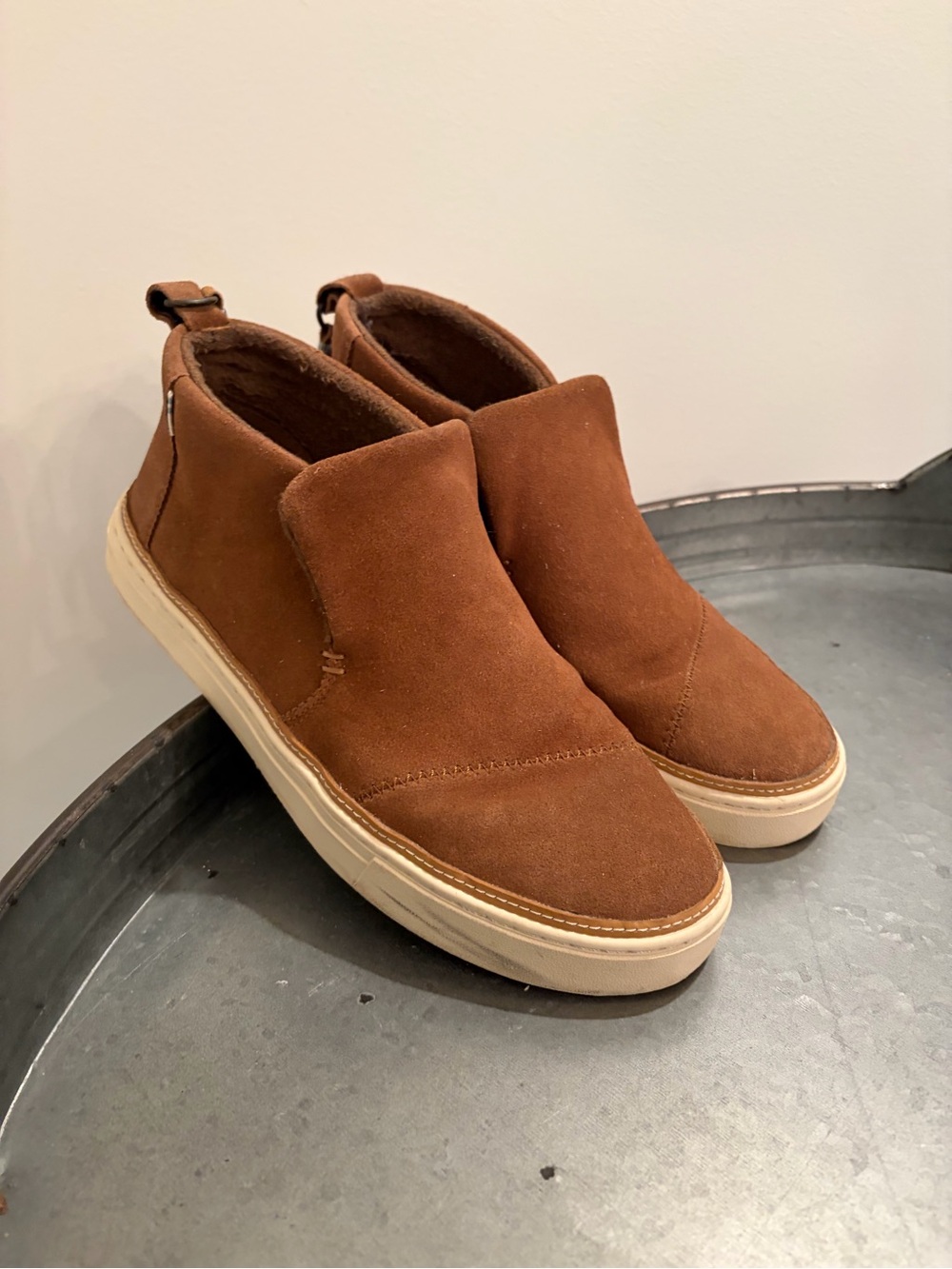 Toms Womens Chestnut Suede Slip-On Loafers